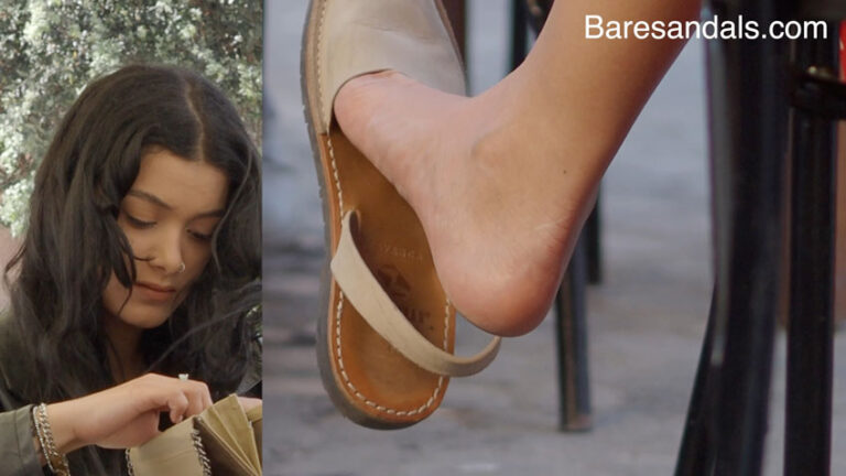 Baresandals girls feet, foot fetish clips and images, shoes, shoes, sandals