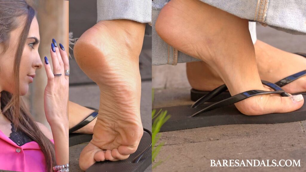 13246 – Beautiful soles and flip flops shoeplay by Adele – Video update 13246 – Beautiful soles and flip flops shoeplay by Adele – Video update